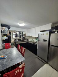 Blk 231 Lorong 8 Toa Payoh (Toa Payoh), HDB 3 Rooms #448933211